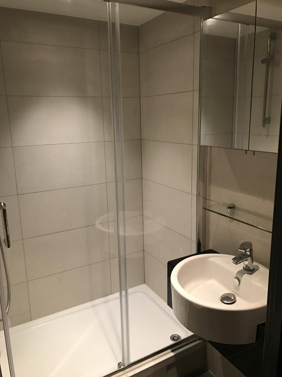 Citi Residences Serviced Rooms/ Apartments Luton  Buitenkant foto
