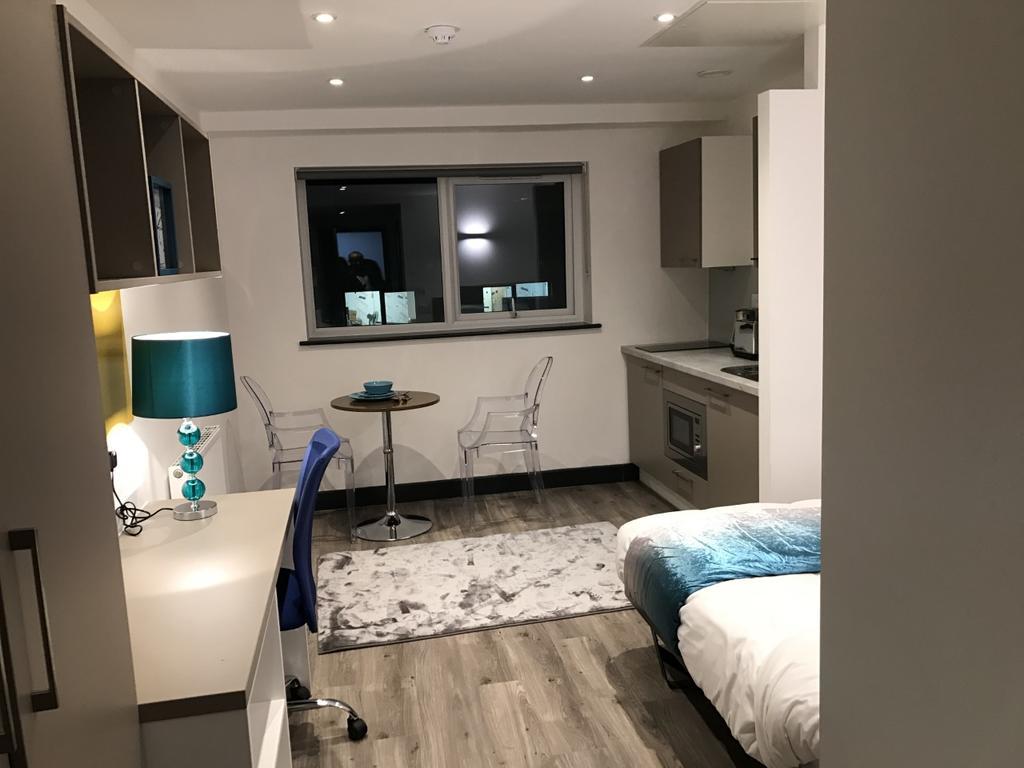 Citi Residences Serviced Rooms/ Apartments Luton  Buitenkant foto